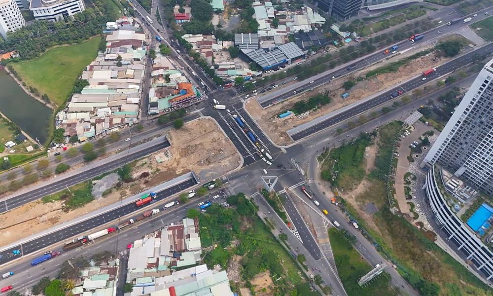 Nút giao Nguyễn Văn Linh Nguyễn Hữu Thọ